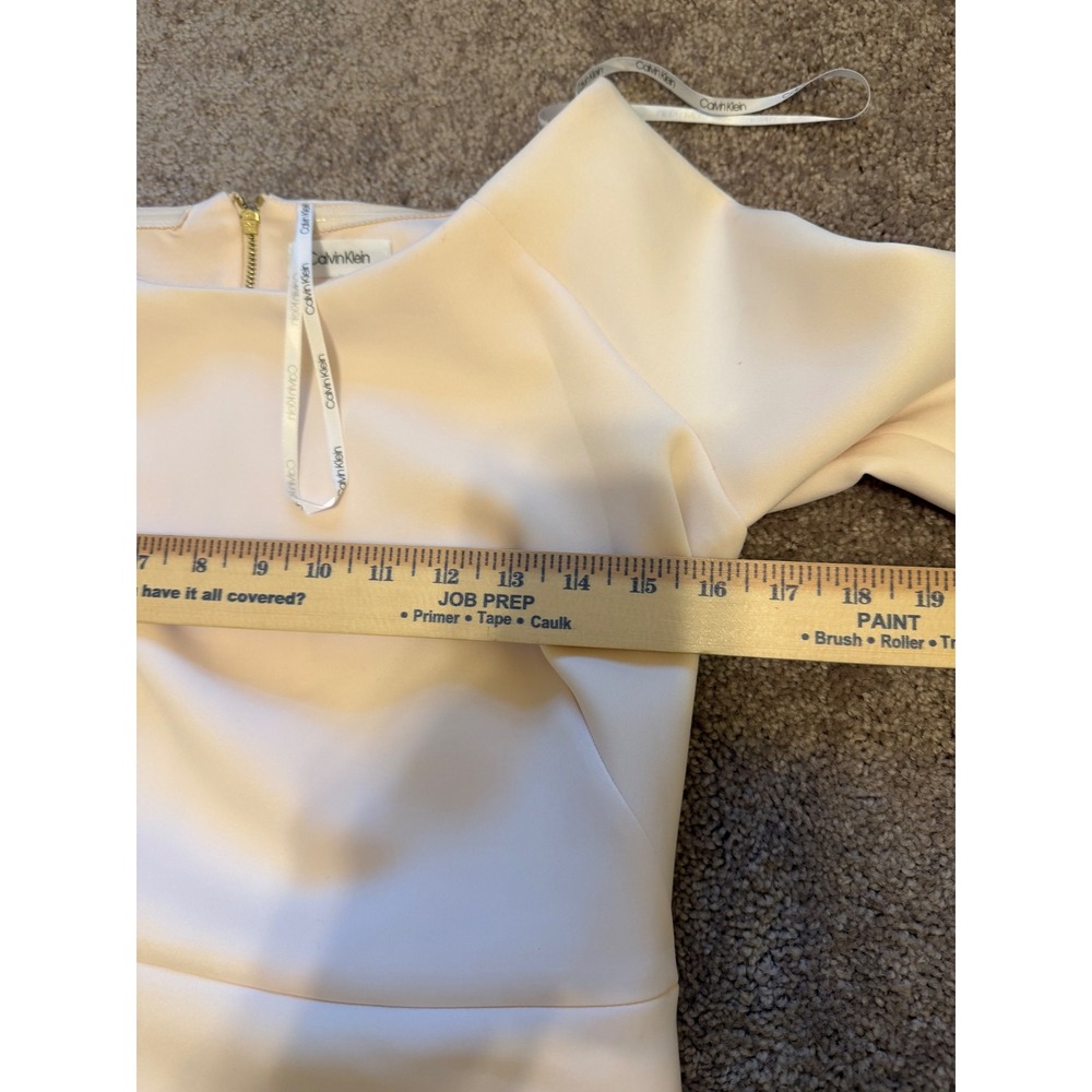 Calvin Klein Sheath Dress Elbow Sleeve Zipper Back Beige‎ Size 6 - Picture 8 of 10
